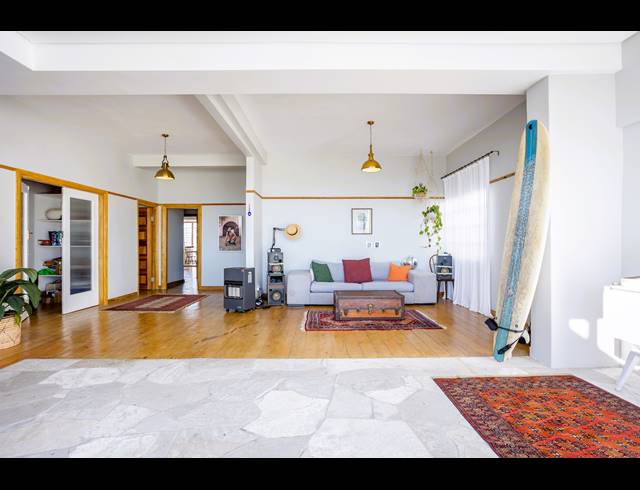 3 BEDROOM FREESTANDING TO LET IN MUIZENBERG